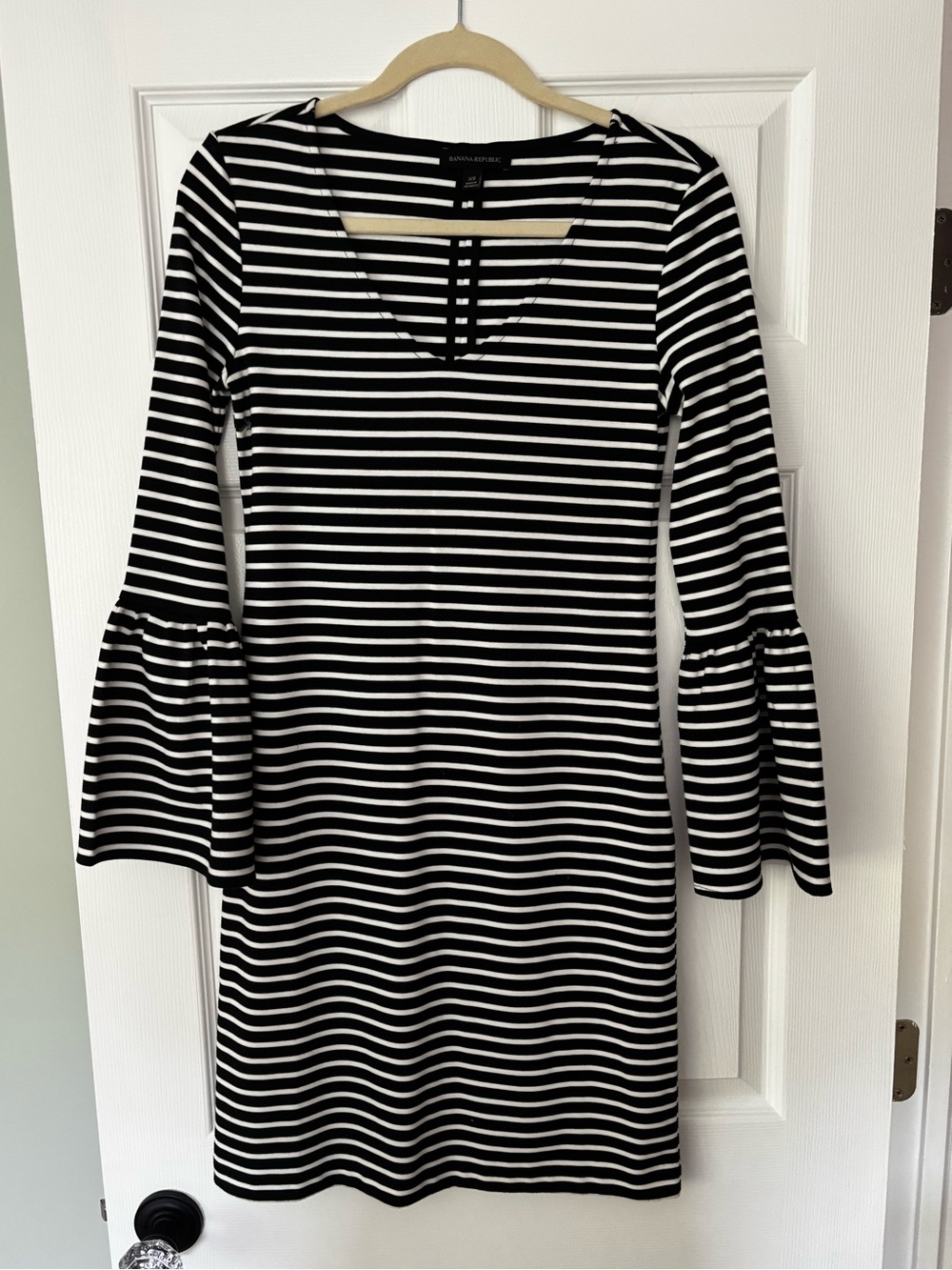 Banana Republic Striped Bell-Sleeve Dress - Black & White - XS